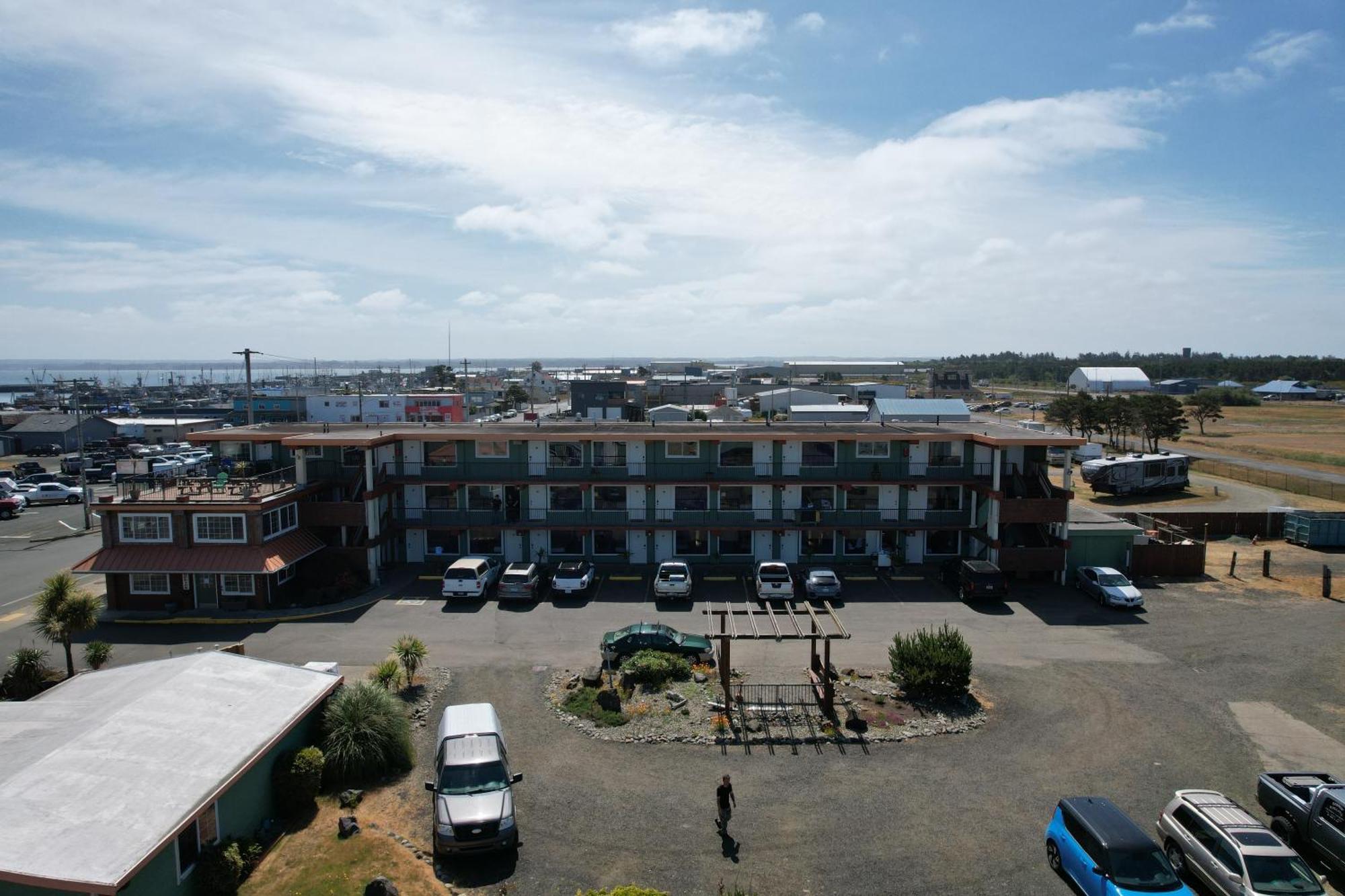 Westport Inn Экстерьер фото